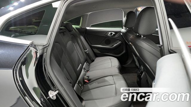 BMW 2-Series 2024 — photo 12