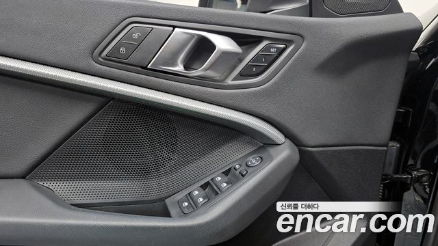 BMW 2-Series 2024 — photo 18