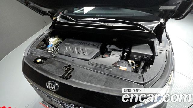 Kia Canival 2019 — photo 6
