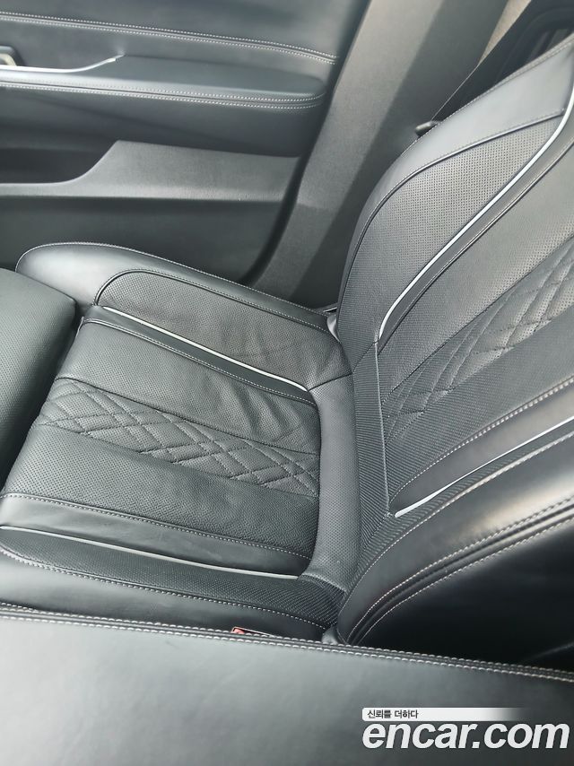 BMW Gran Turismo 2020 — photo 7
