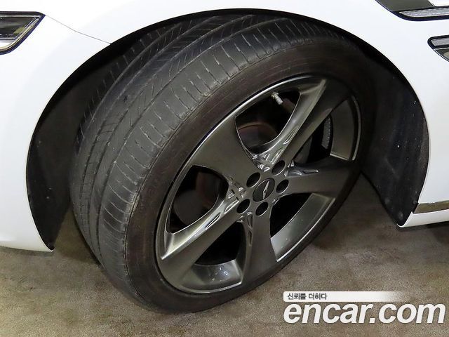 Genesis G80 2021 — photo 20