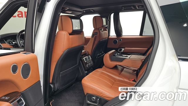 Land Rover Range Rover 2017 — photo 12