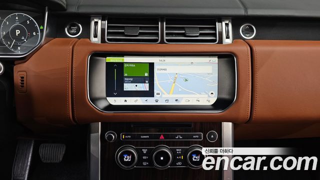 Land Rover Range Rover 2017 — photo 14