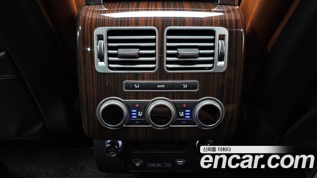Land Rover Range Rover 2017 — photo 19