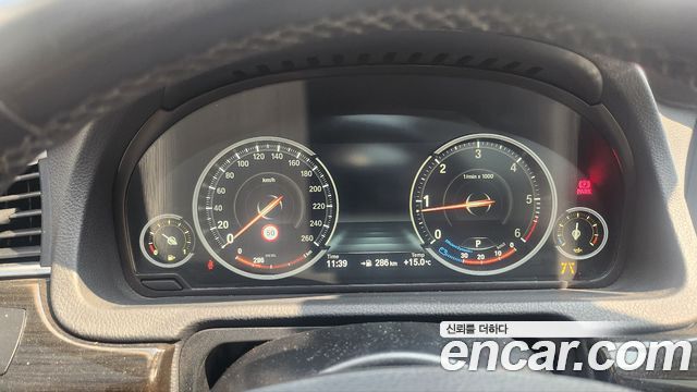 BMW Gran Turismo 2016 — photo 7