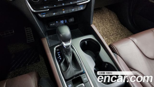 Hyundai Santafe 2019 — photo 9