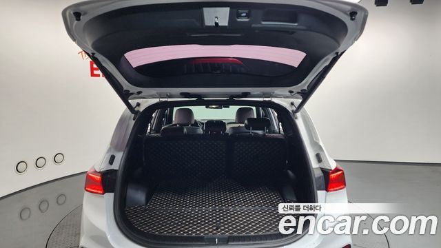 Hyundai Santafe 2019 — photo 20