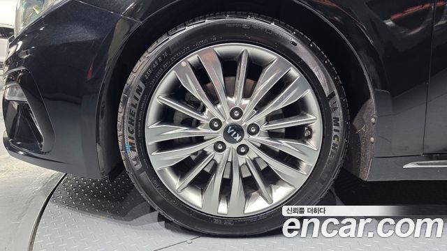 Kia K5 2019 — photo 5