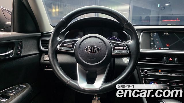 Kia K5 2019 — photo 13