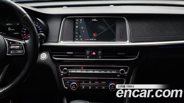 Kia K5 2019 — photo 14