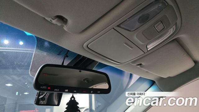 Kia K5 2019 — photo 17