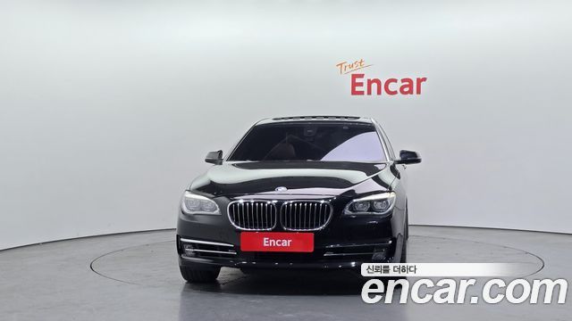 BMW 7-Series 2015 — photo 3