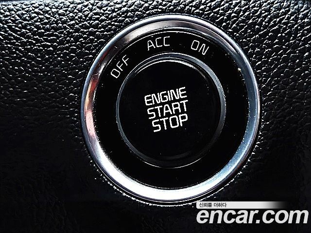 Kia K7 2013 — photo 9