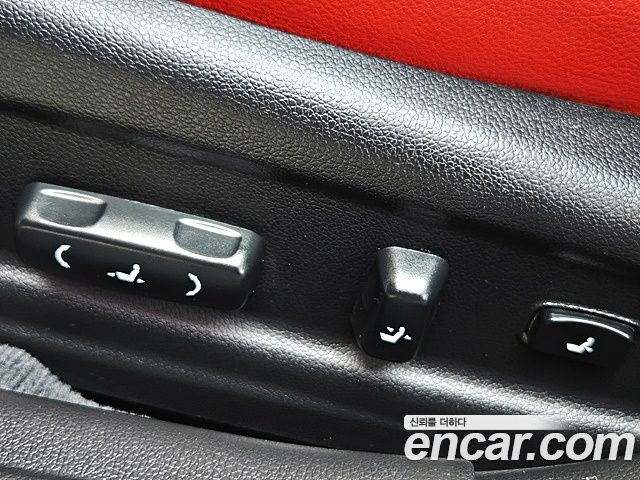 Kia K7 2013 — photo 15
