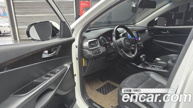 Kia Sorento 2016 — photo 11