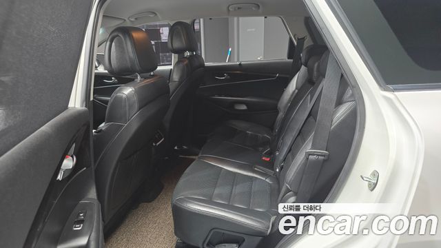 Kia Sorento 2016 — photo 13