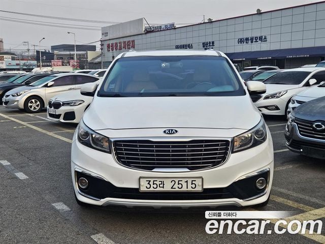 Kia Canival 2015 — photo 3