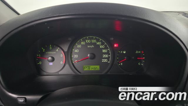 Hyundai Starex 2012 — photo 8