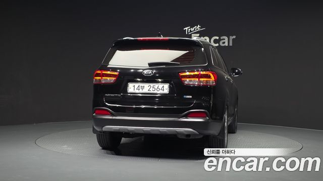 Kia Sorento 2015 — photo 4