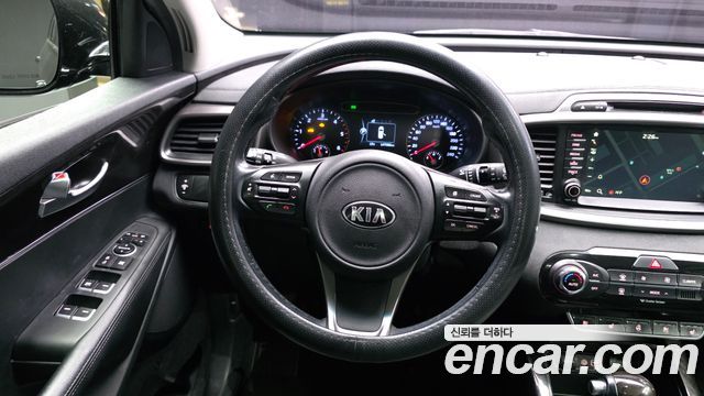 Kia Sorento 2015 — photo 13