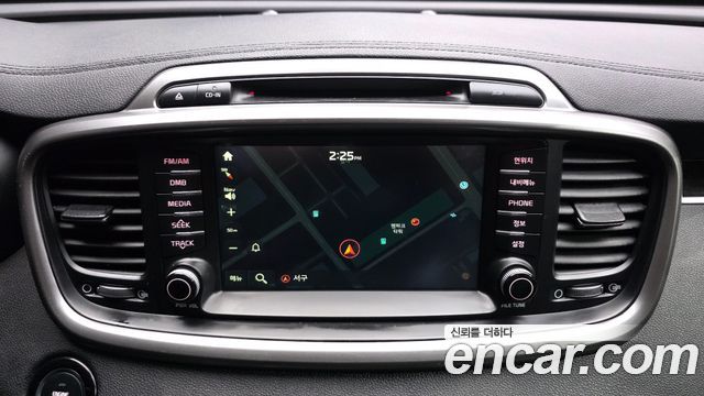 Kia Sorento 2015 — photo 14