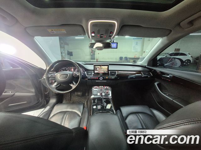 Audi A8 2015 — photo 7