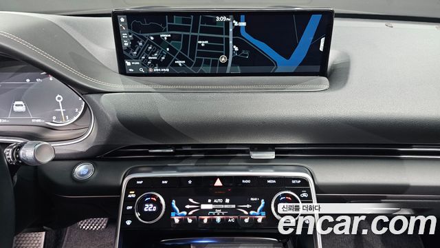 Genesis GV80 2020 — photo 13