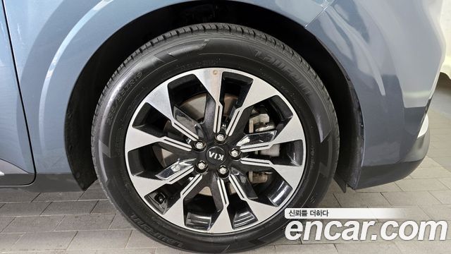 Kia Canival 2021 — photo 5