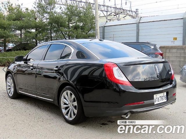 Lincoln MKS 2014 — photo 3
