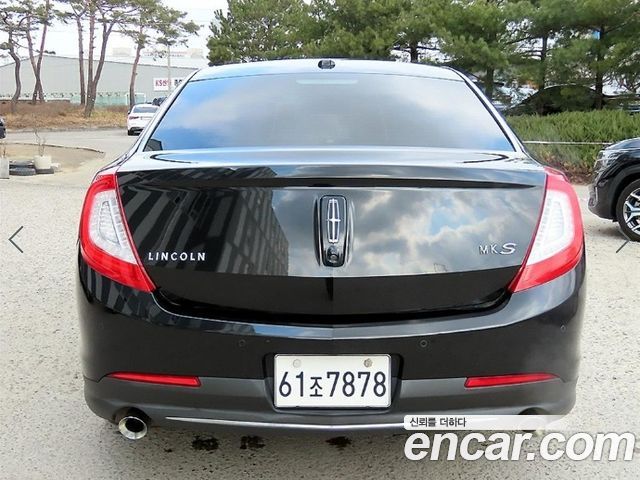 Lincoln MKS 2014 — photo 4
