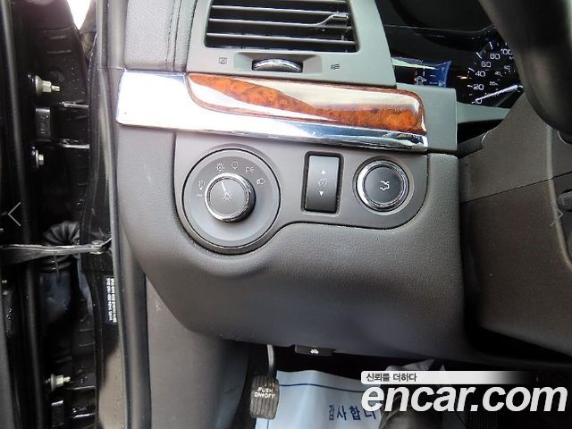Lincoln MKS 2014 — photo 12