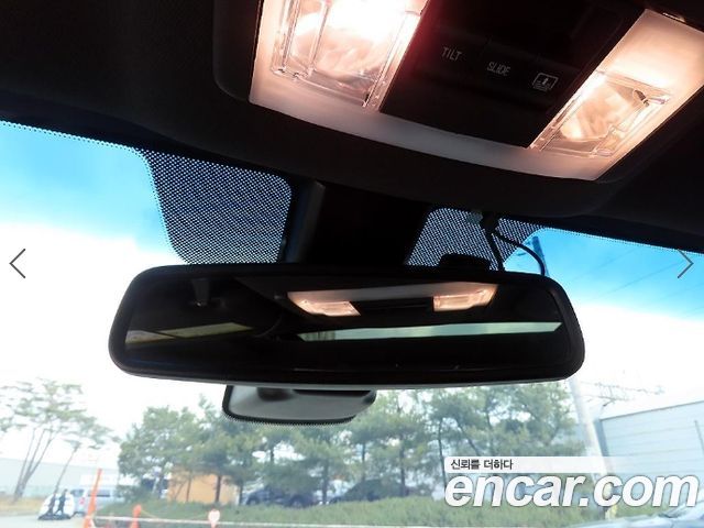 Lincoln MKS 2014 — photo 15