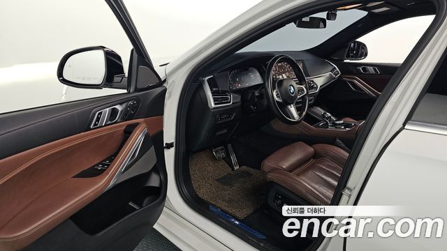BMW X6 2021 — photo 11
