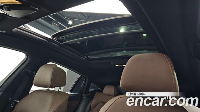 BMW X6 2021 — photo 17