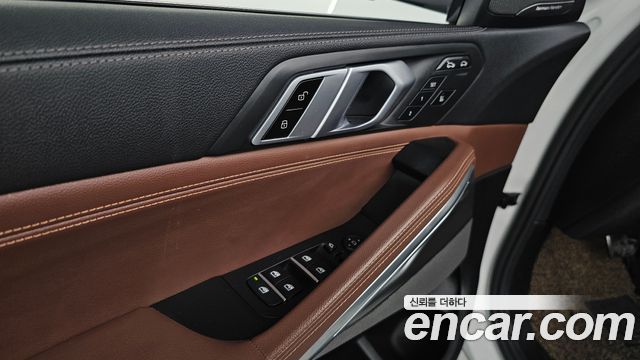BMW X6 2021 — photo 18