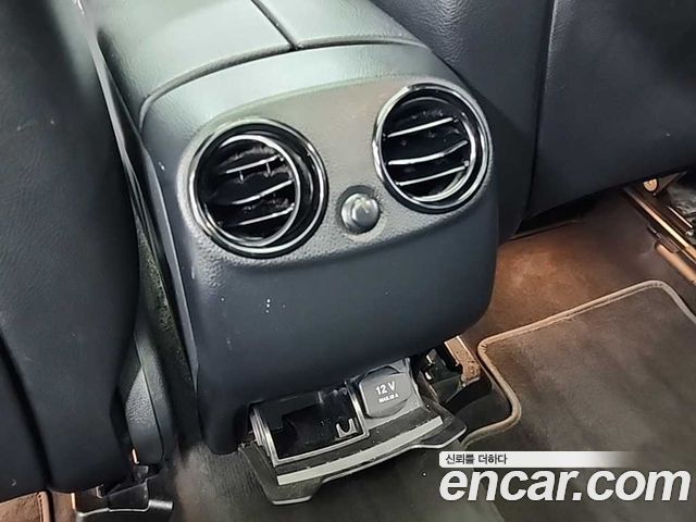 Mercedes-Benz GLC-Class 2019 — photo 13