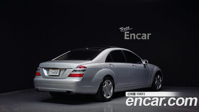 Mercedes-Benz S-Class 2007 — photo 2