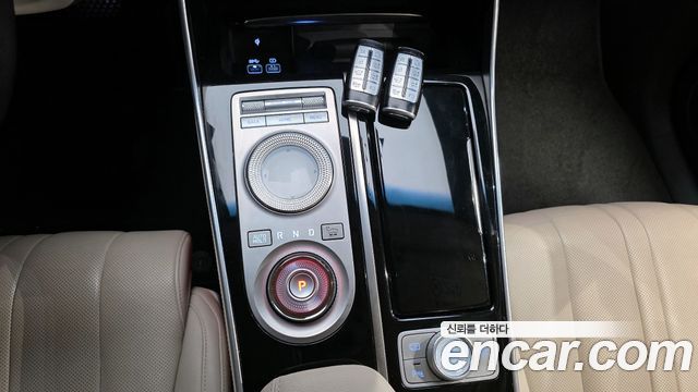 Genesis GV80 2020 — photo 9