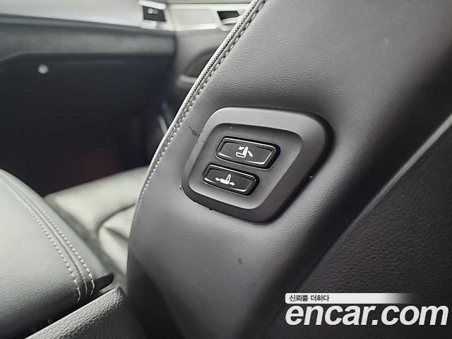 KG Mobility Rexton 2021 — photo 16