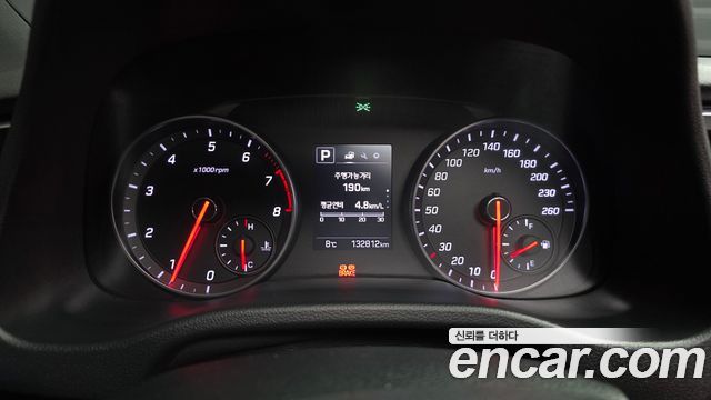 Hyundai AVANTE 2017 — photo 8