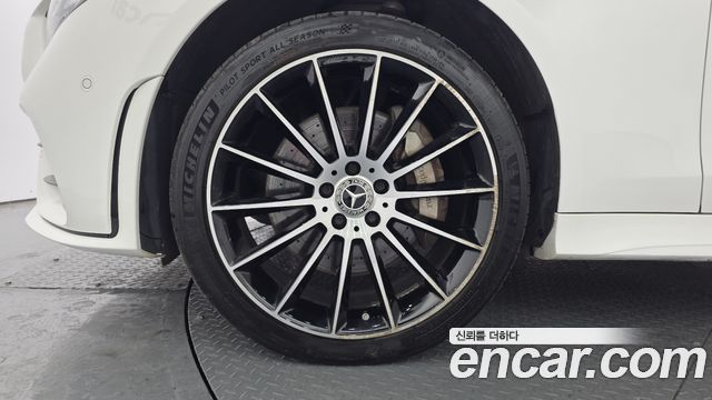 Mercedes-Benz CLS-Class 2021 — photo 5