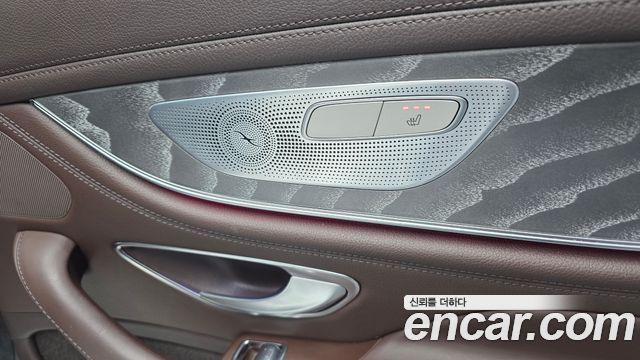 Mercedes-Benz CLS-Class 2021 — photo 18