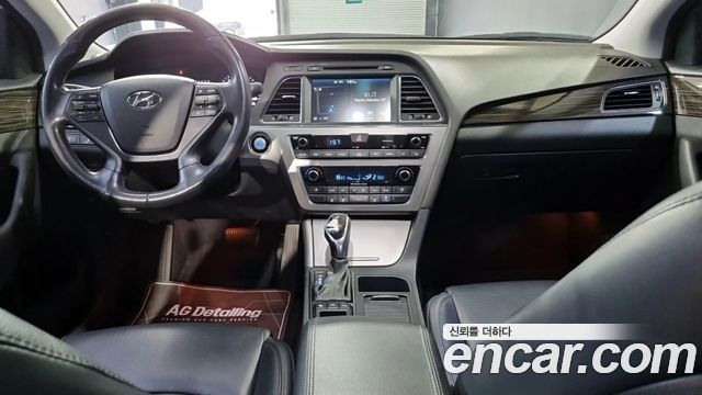 Hyundai Sonata 2015 — photo 17
