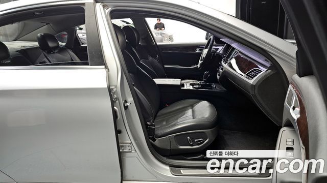 Hyundai Genesis 2014 — photo 10