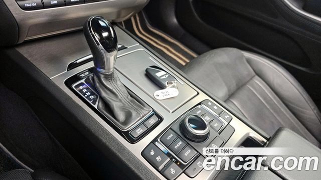 Hyundai Genesis 2016 — photo 9