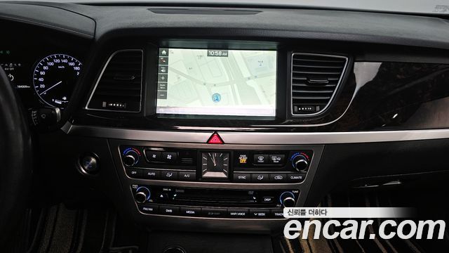 Hyundai Genesis 2016 — photo 14
