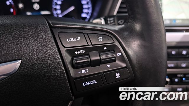 Hyundai Genesis 2016 — photo 20