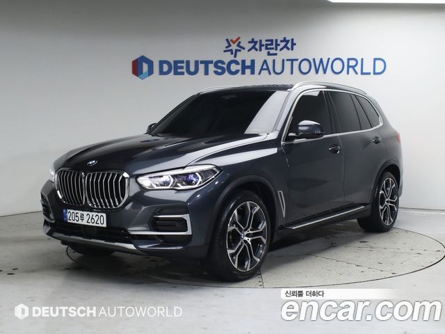 BMW X5 2022 — photo 1
