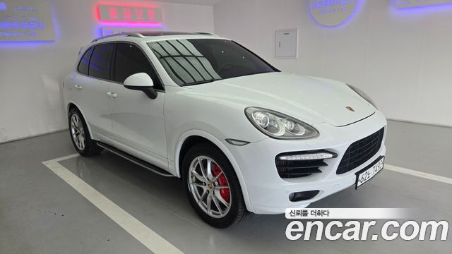 Porsche Cayenne 2014 — photo 8