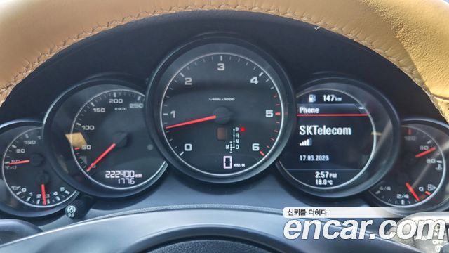 Porsche Cayenne 2014 — photo 16